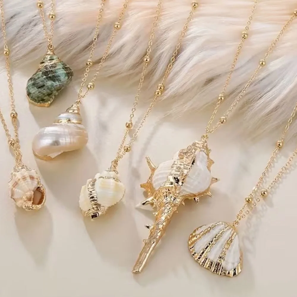 NEW ! Host pick! 🩷🤍Boho Gold alloy and Shell Pendant Necklaces $28 ECH OR BUNDLE - Picture 2 of 6